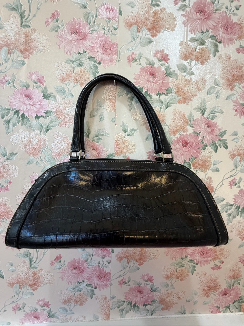 American Vintage Black Croc-Embossed Shoulder Bag